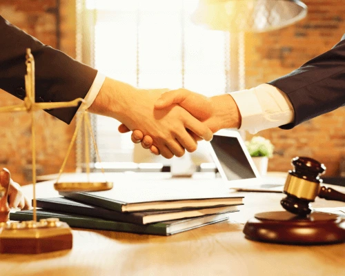 Advogado especializado em direito empresarial Sertãozinho