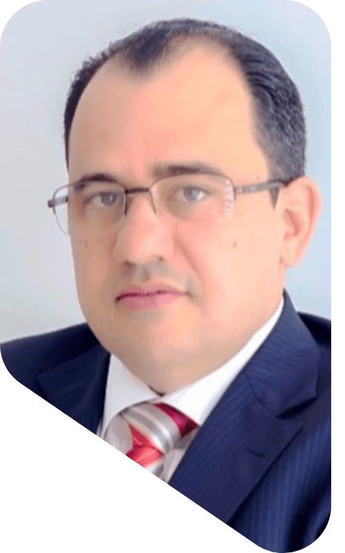 Dr. Alessandro Aparecido Hermínio - Hermínio & Faria